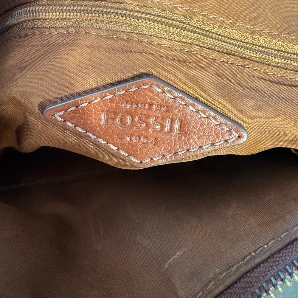Fossil Aida Leather Crossbody Purse Bag - Picture 10 of 10